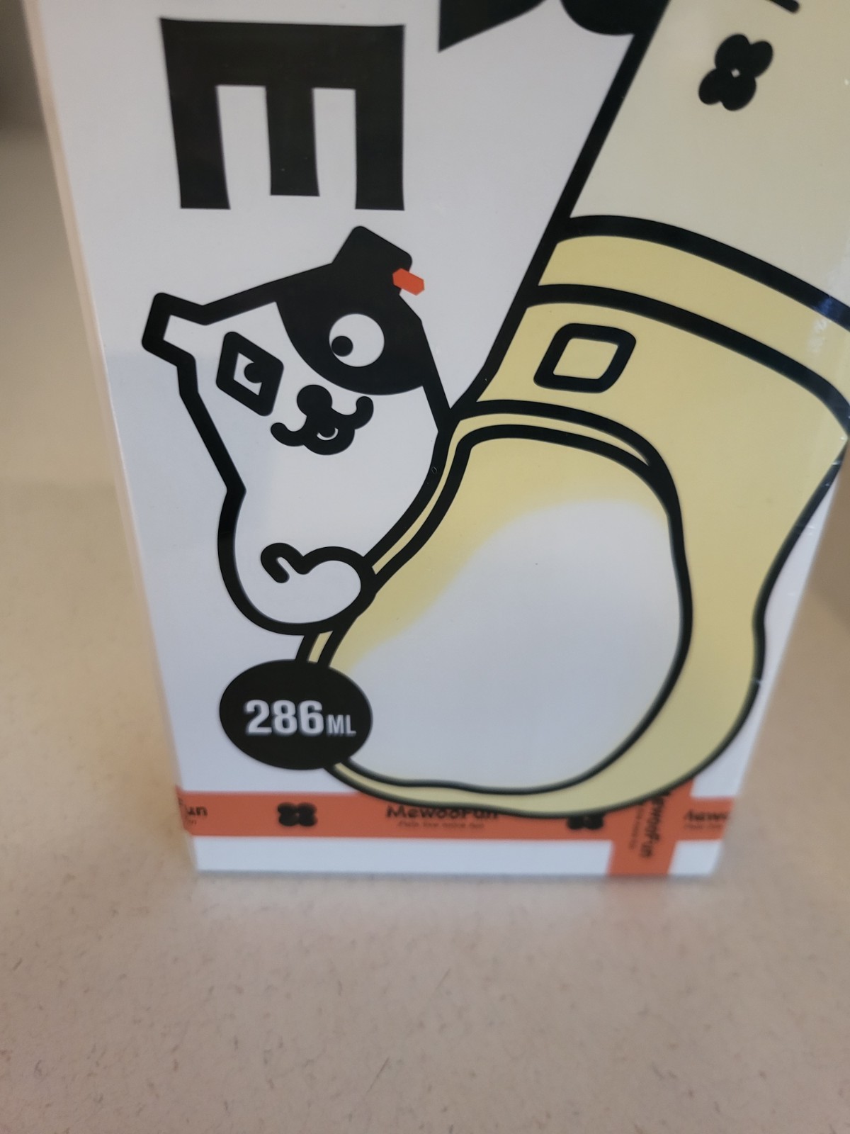 MewooFun Pet Water Bottle & Waste Bag Storage With Strap NEW & FACTORY SEALED!!!