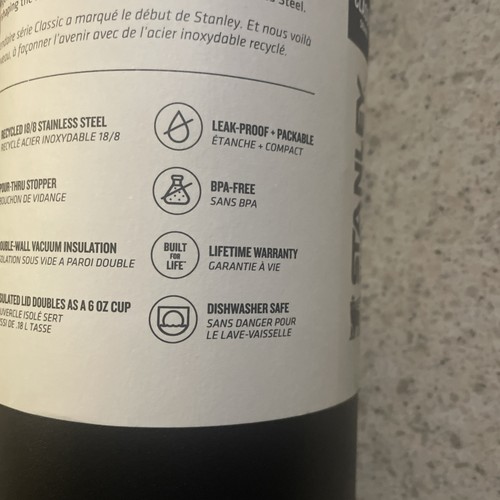 Stanley The Legendary Vacuum Insulated Classic Bottle 1,5 qt / 1,4L - Bild 5 von 22