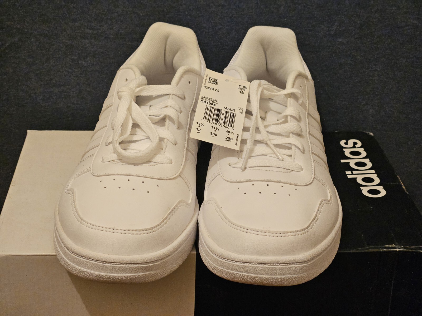 SAOLA NUOVE scarpe da basket Adidas Hoops 2.0 DB1085 bianche da uomo taglia 12 (US)