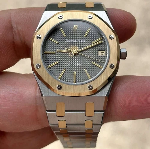 Audemars Piguet (AP) Royal Oak 4100SA  + Archive Paper! -  36mm Automatic