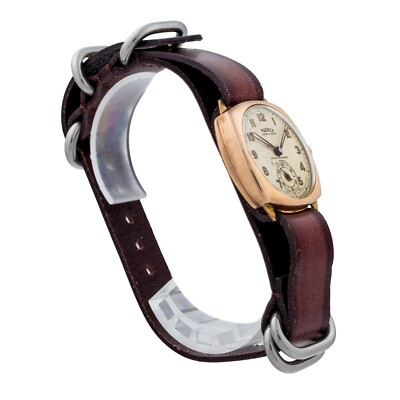 Vintage Rotary Super-Sports 9k Rose Gold 28mm White Dial Manual