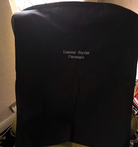 LAURENT PERRIER CHAMPAGNE SOMMELIERS WAIST APRON NEW 85 CMS LONG - Picture 5 of 9
