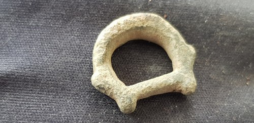 Superb very rare Roman bronze buckle. Please read description. L108j