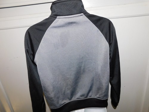 Nike gray/green zip-up boy's track jacket - Picture 13 of 18