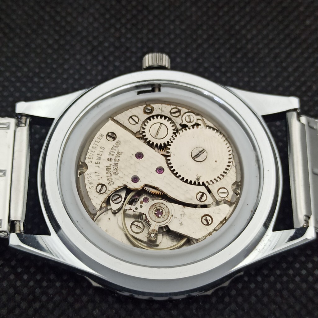 40MM+VINTAGE+TITUS+WINDING+SWISS+MENS+TURNABLE+BEZEL+WATCH+a+548c ...