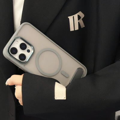 Shockproof Magsafe Magnetic Stand Phone Case For iPhone 16 Pro Max 15 14 13 12