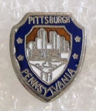 Vintage City of Pittsburgh, Pennsylvania Tourist Travel Souvenir Collector Pin
