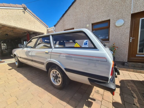 ford cortina 1.6 crusader - Picture 2 of 17
