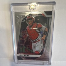 2025 Panini Prizm Yadier Molina #101 St. Louis Cardinals Baseball Card