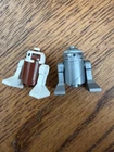 LOT 2 LEGO Star Wars R7-D4 R2-Q23 Astromech Droids minifigure