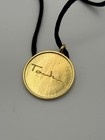 Itzchak Tarkay WOMAN IN HAT Signed Gold Medallion Necklace Pendant — photo 3