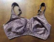 Playtex 18 Hour Bra 38DD Lace Lined Full Coverage WireFree Adjustable Brown 4088