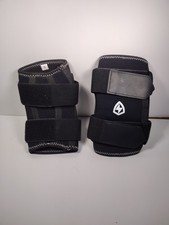 Generic Elbow Wraps With A Special Marking Size M With Adjustable Tension