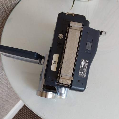 SONY HANDYCAM DCR-TRV245E CAMCORDER DIGITAL 8 TAPE VIDEO CAMERA DIGITAL-8 - Picture 9 of 13