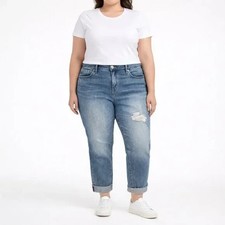 Torrid Denim Crop Boyfriend Mid-Rise Raw Hem Jeans Size 18 Vintage Stretch