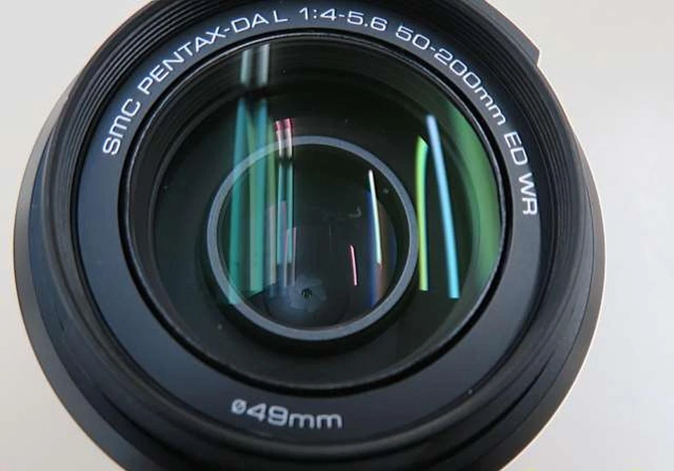 PENTAX DA 50-200mm F4-5.6 ED Zoom Lens for K-Mount DSLR - Clean Optics Used - Image 3 of 4