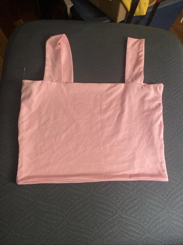 Juniors Size Medium Top