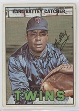 1967 Topps Earl Battey #15 0y09