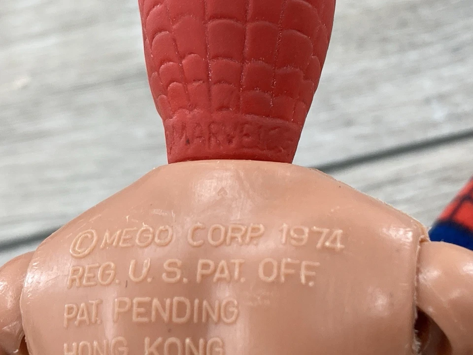 Cómic de superhéroes de colección Mego Corp Superman Spiderman Capitán América 8 pulgadas Foto 4 de 4