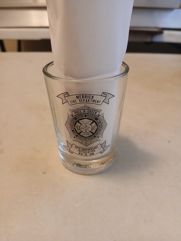 Vintage MERRICK FIRE DEPT. LIQUOR MEASURING GLASS LONG ISLAND NEW YORK 