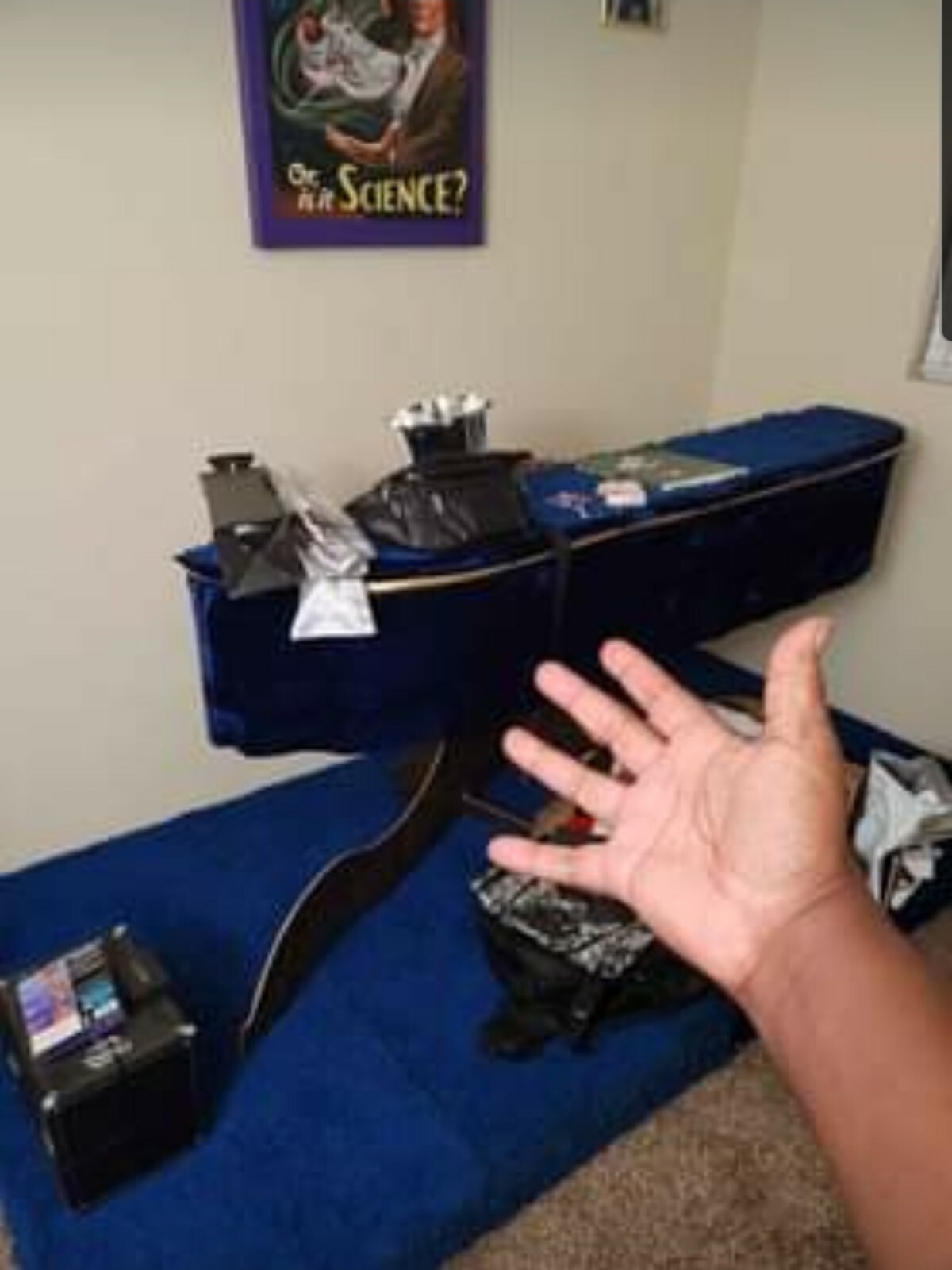 Picture 2 of 3