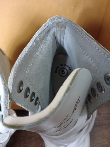 WOMENS CCM FINESSE ICE SKATES LADIES SIZE 5 WHITE FIGURE - Picture 5 of 8