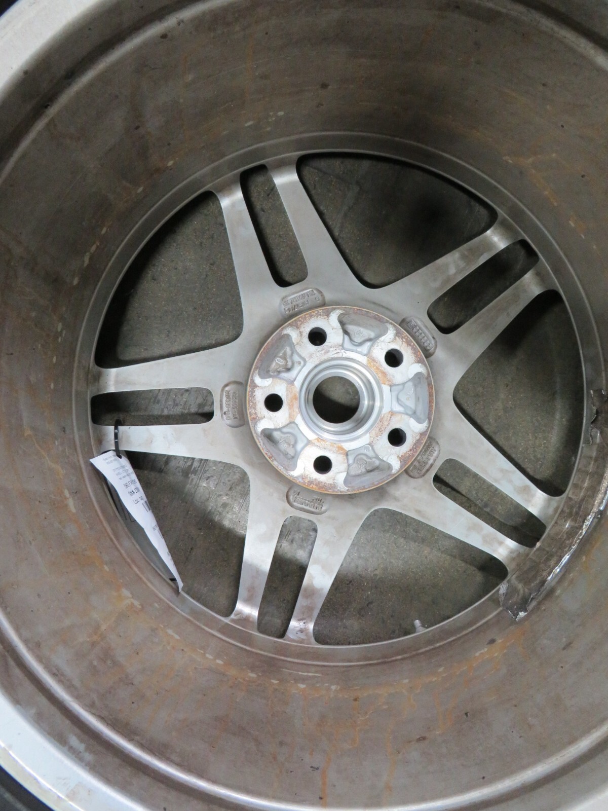 Ferrari F430 Spider, Coupe, Rear Wheel, Needs Recon, Used, P/N 221906