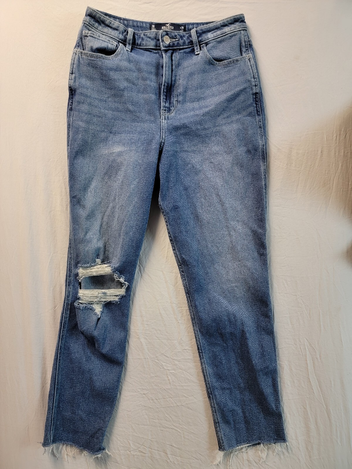 Hollister Jeans 7 R Womans 28x27 Ultra High Rise Mom Jeans-image