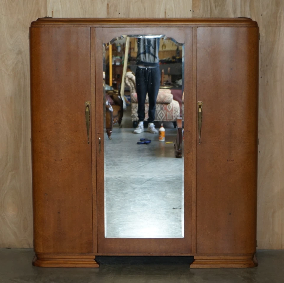 ANTIQUE ART DECO BURR MAPLE TRIPLE BANK CIRCA 1920'S WARDROBE MIRRORED DOOR - Image 2 of 4