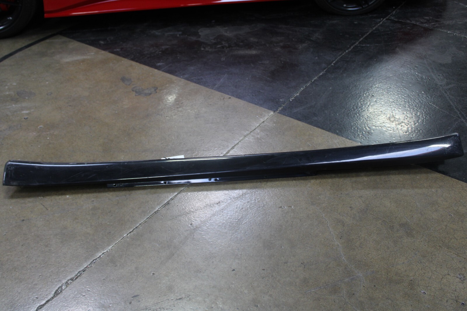 Maserati M128 Coupe, RH, Right, Rocker Panel, Scratched, Used, P/N 980001074