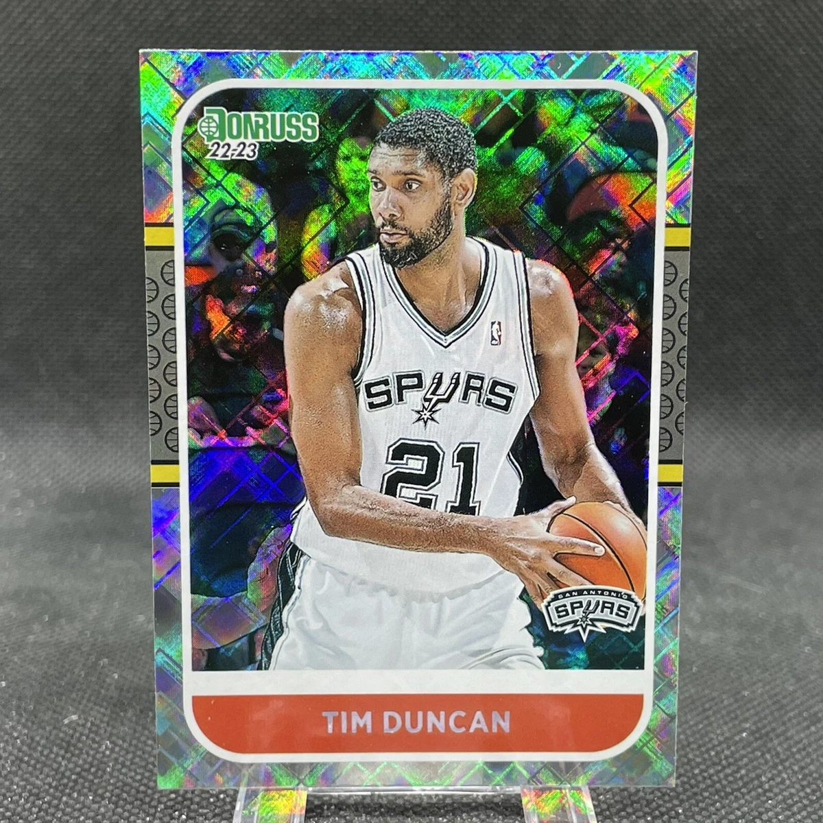 Tim Duncan Autographs Set to Return to Basketball Card Packs Next Year