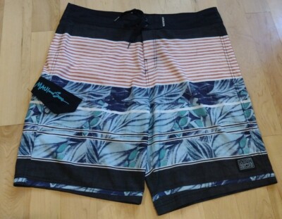 Maui And Sons Black Shark 4 Way Stretch Men's Board Shorts Size 36