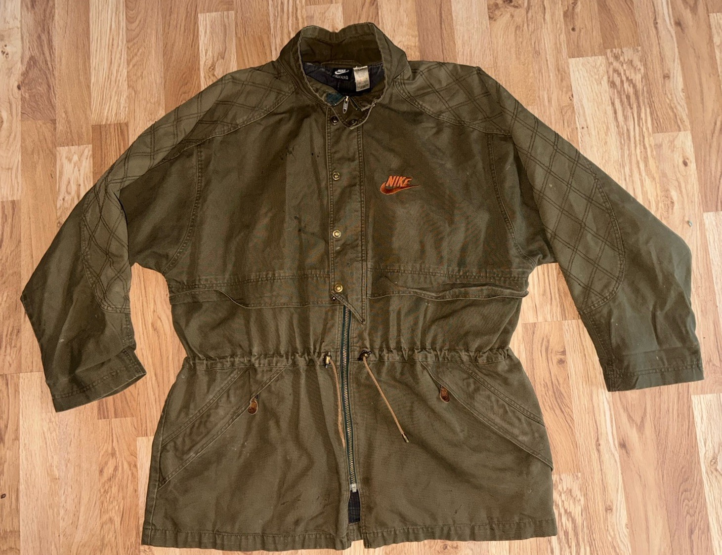 SACAI X NIKE Giacca vintage Nike made for Champs Sports full zip regolazione vita foderata a quadri LG