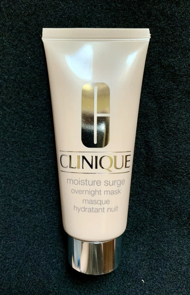 Lote Novo Bálsamo Máscara de Carvão Clinique Skincare Cleansers Moisture Surge - Imagem 4 de 4