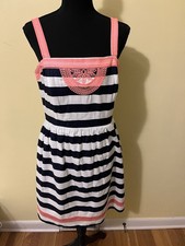 SALE! Vineyard vines blue white stripe sleeveless dress size 6 cotton