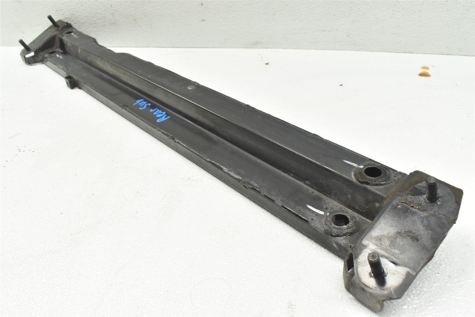 2003-2012 Maserati Quattroporte Rear Subframe Brace Bracket Mount 03-12