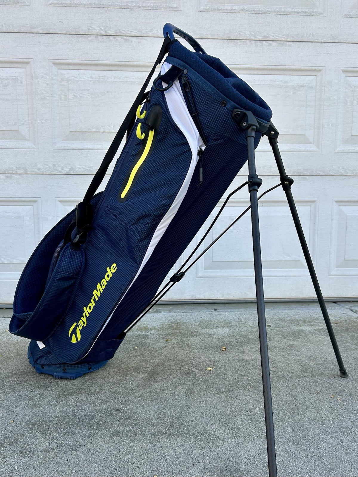 NEW TaylorMade FlexTech Super Lite Stand Bag Navy Dual Strap