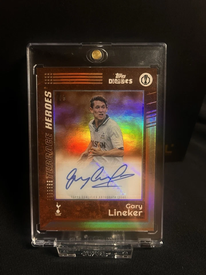 Topps Decades Gary Lineker Auto /5 Tottenham (Terrace Heroes)