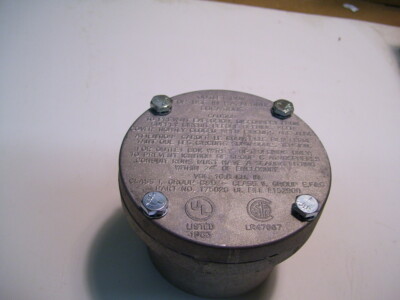 NEW CROUSE HINDS 175026 CLASS I/II C.D.E.F.G HAZARDOUS LOCATION OUTLET BOX P4729