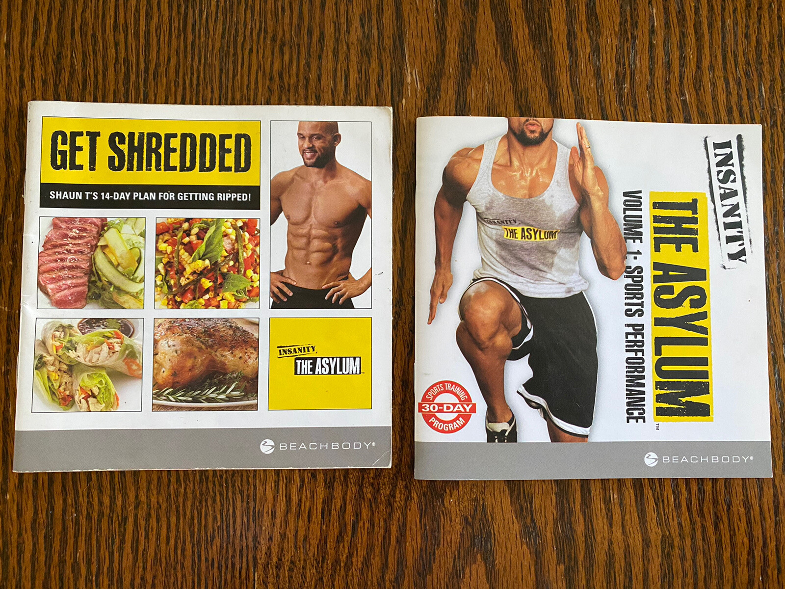 INSANITY THE ASYLUM NUTRITION & PERFORMANCE GUIDES BEACHBODY (BOOKS