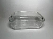 Vintage 70's Arcoroc France Clear Glass Ribbed Covered Refrigerator Dish w/lid