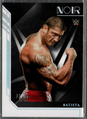 25　years　of　the　fighting　men’s　chronicle 2023 Panini Chronicles WWE Noir Holo Silver #7 Batista /25