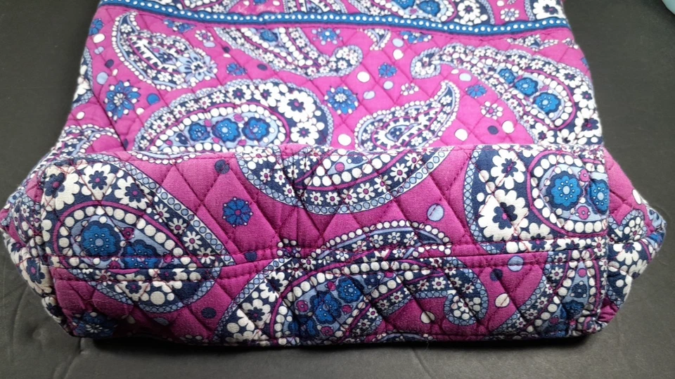 Vera Bradley Purple and Blue Paisley hook and loop Tote Shoulder Bag - Image 4 of 4