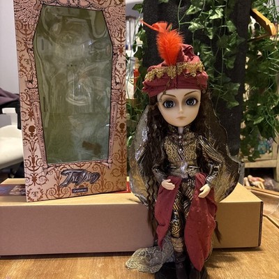 Doll Pullip Taeyang Wati / Vati T-206 by Groove boy doll pre-loved