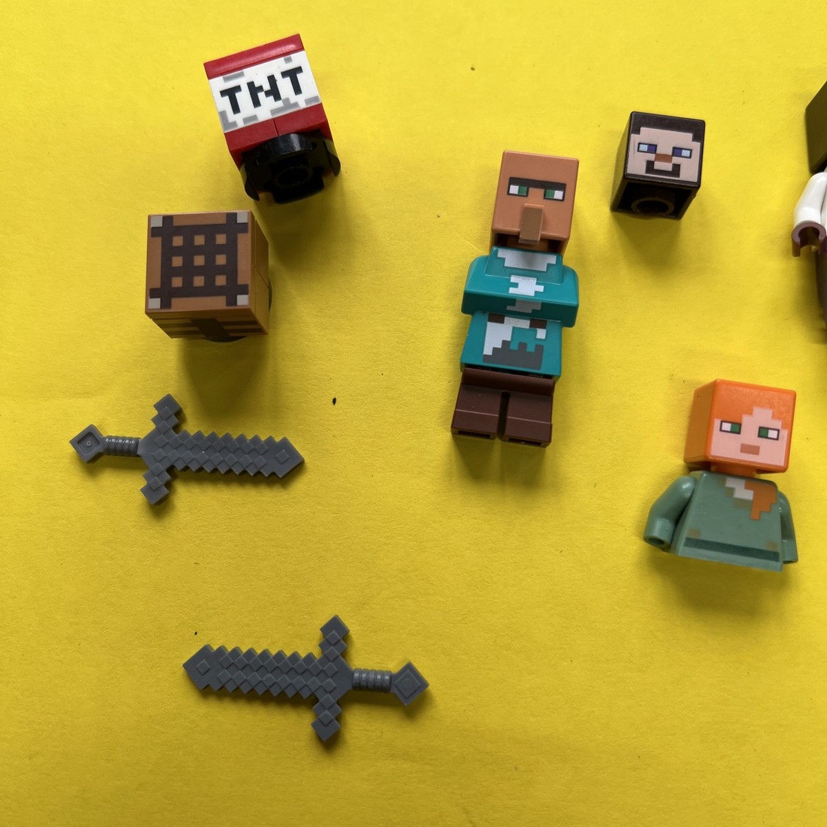 LEGO Minecraft Minifigure Lot Steve Alex Villager Blaze Zombie TNT