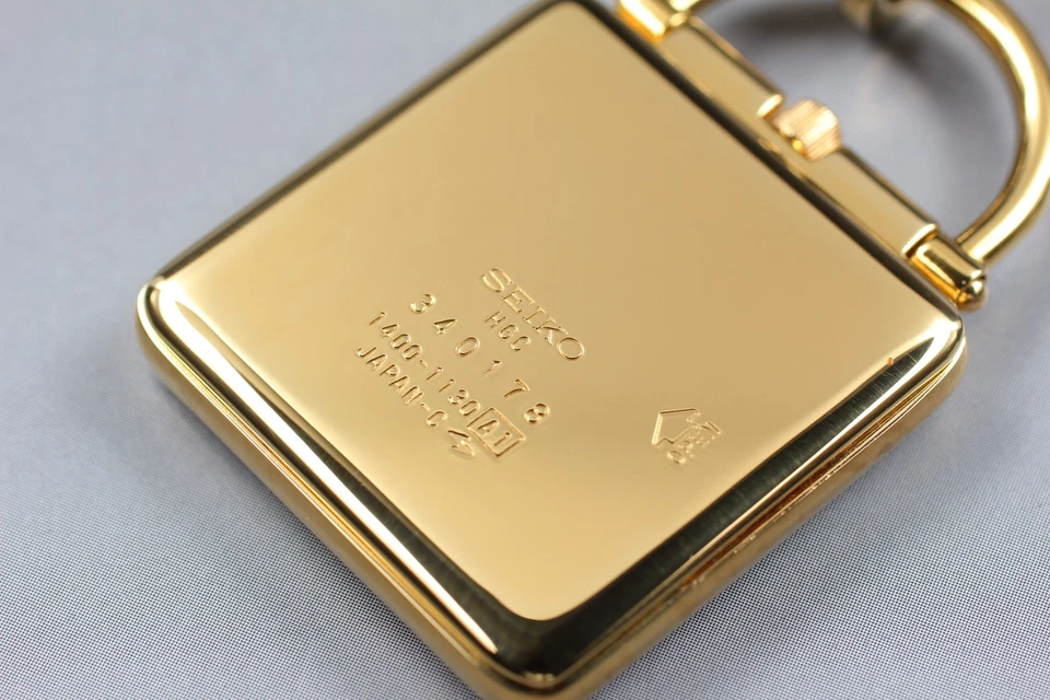 Vtg 1983 Seiko Trenew Pocket Watch 1400-1130 Black Gold Square Quartz Mens JAPAN - Image 4 of 4