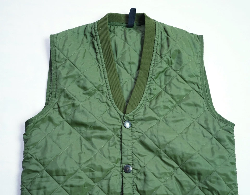 Barbour Liddesdale Gilet mens Quilted Vest Sleeveless top size XS S Small SLIM - Image 4 of 4