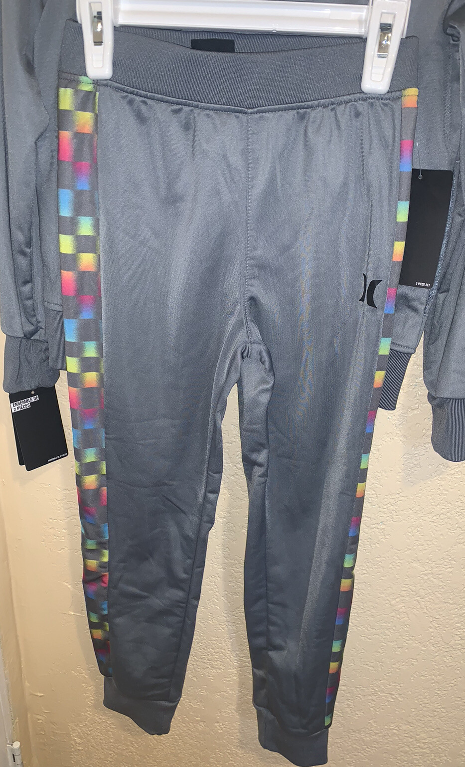 Picture 4 of 6