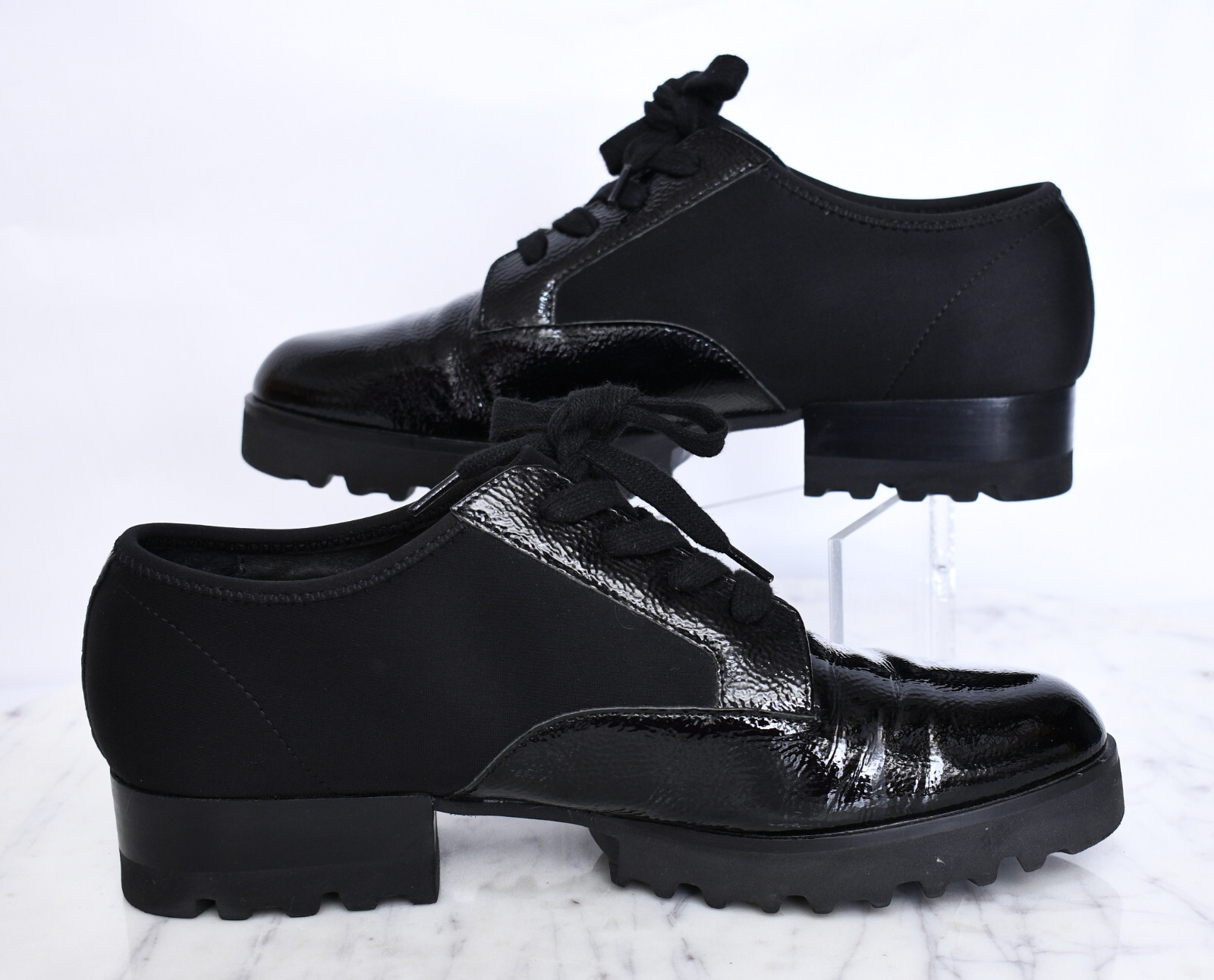 SAOLA Oxford Donald Pliner Elee donna suola a strappo crepe pelle verniciata nera taglia 7 5 M