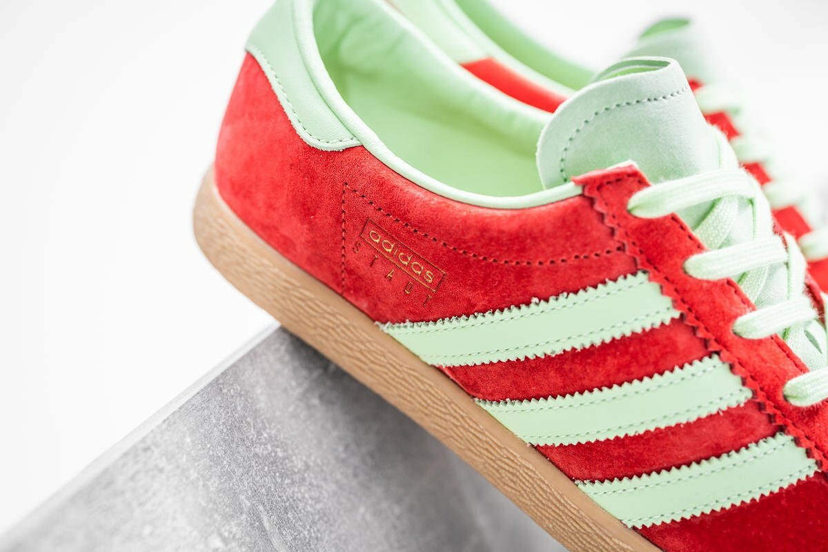 Adidas Originals Stadt Casual Shoes Athletic Soccer Skate Red